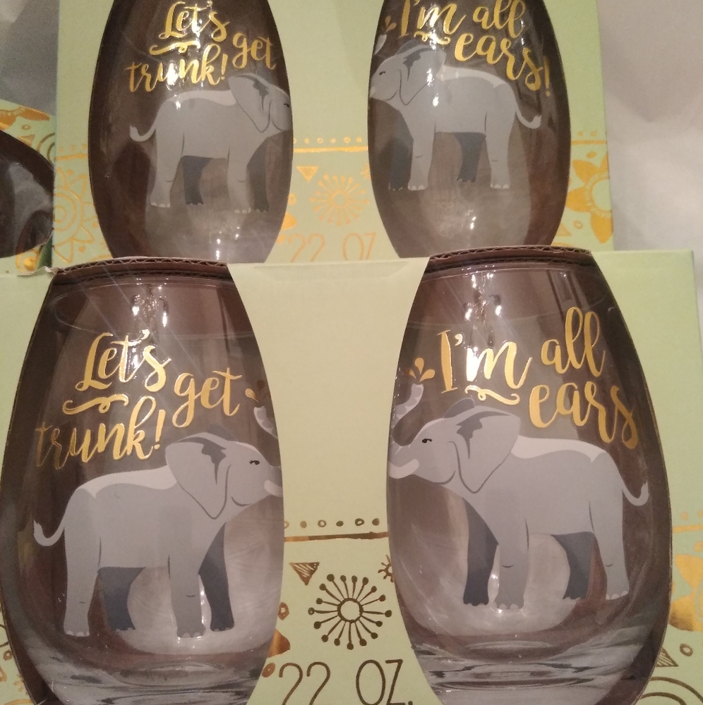 TMD Holdings Novelty 8 Cups